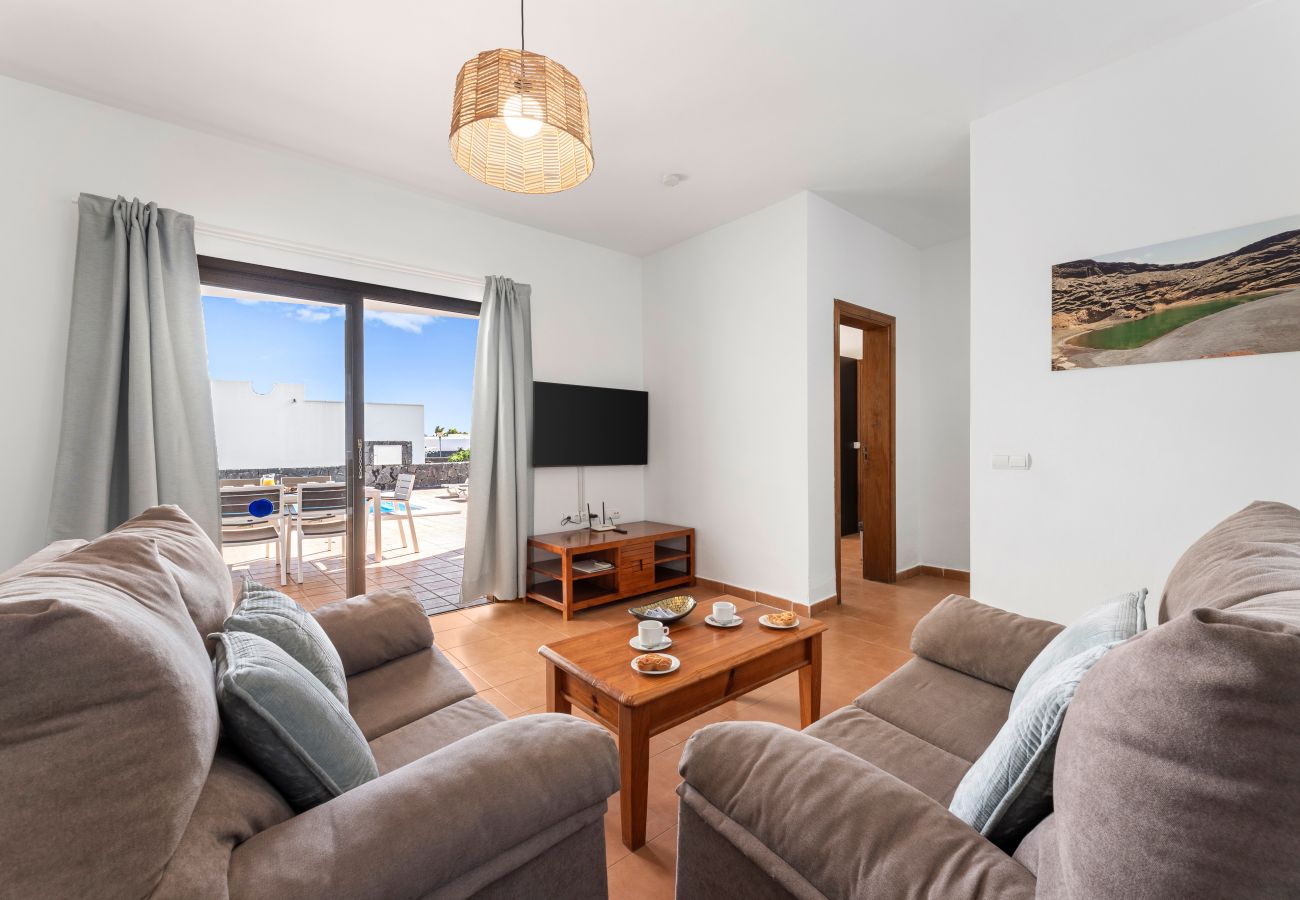 Villa em Playa Blanca - Villa Dafne by Escape Home
