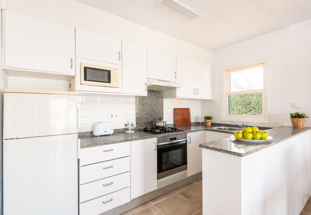 Apartamento em Arenal d'en Castell - Apartamento Els Pins By Escape Home
