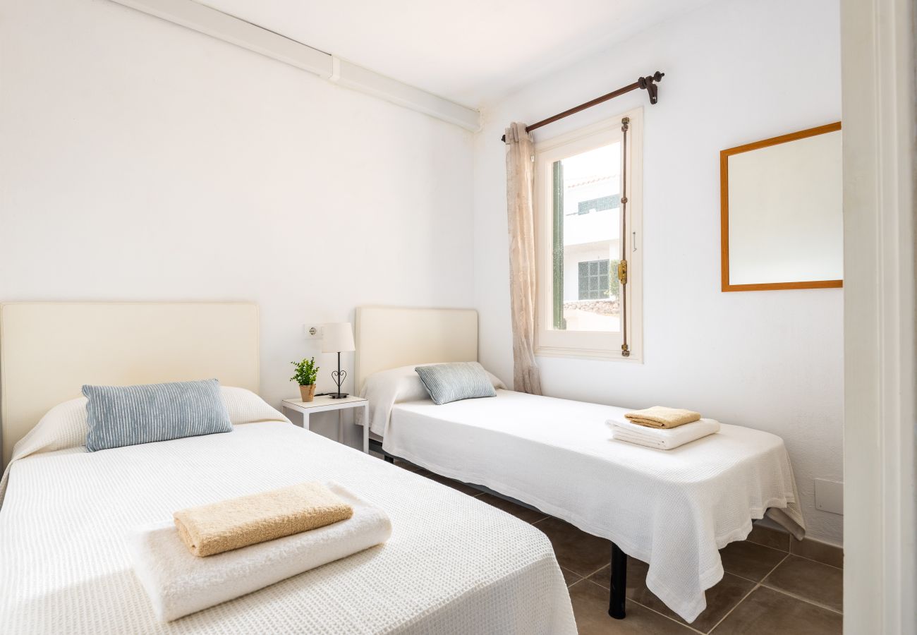 Apartamento em Arenal d'en Castell - Apartamento Els Pins By Escape Home