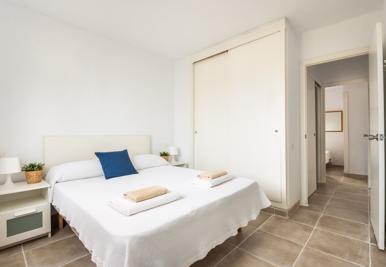 Apartamento em Arenal d'en Castell - Apartamento Els Pins By Escape Home