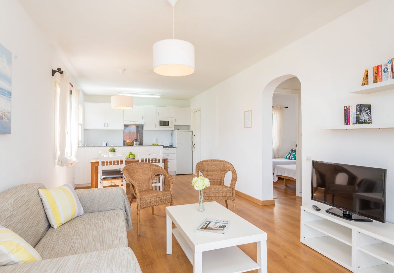 Apartamento em Arenal d'en Castell - Apartamento Es Jardí By Escape Home