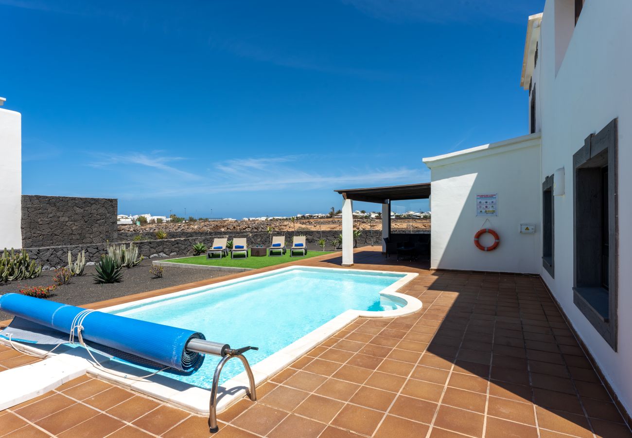 Villa em Playa Blanca - Villa Zafiro 17 By Escape Home