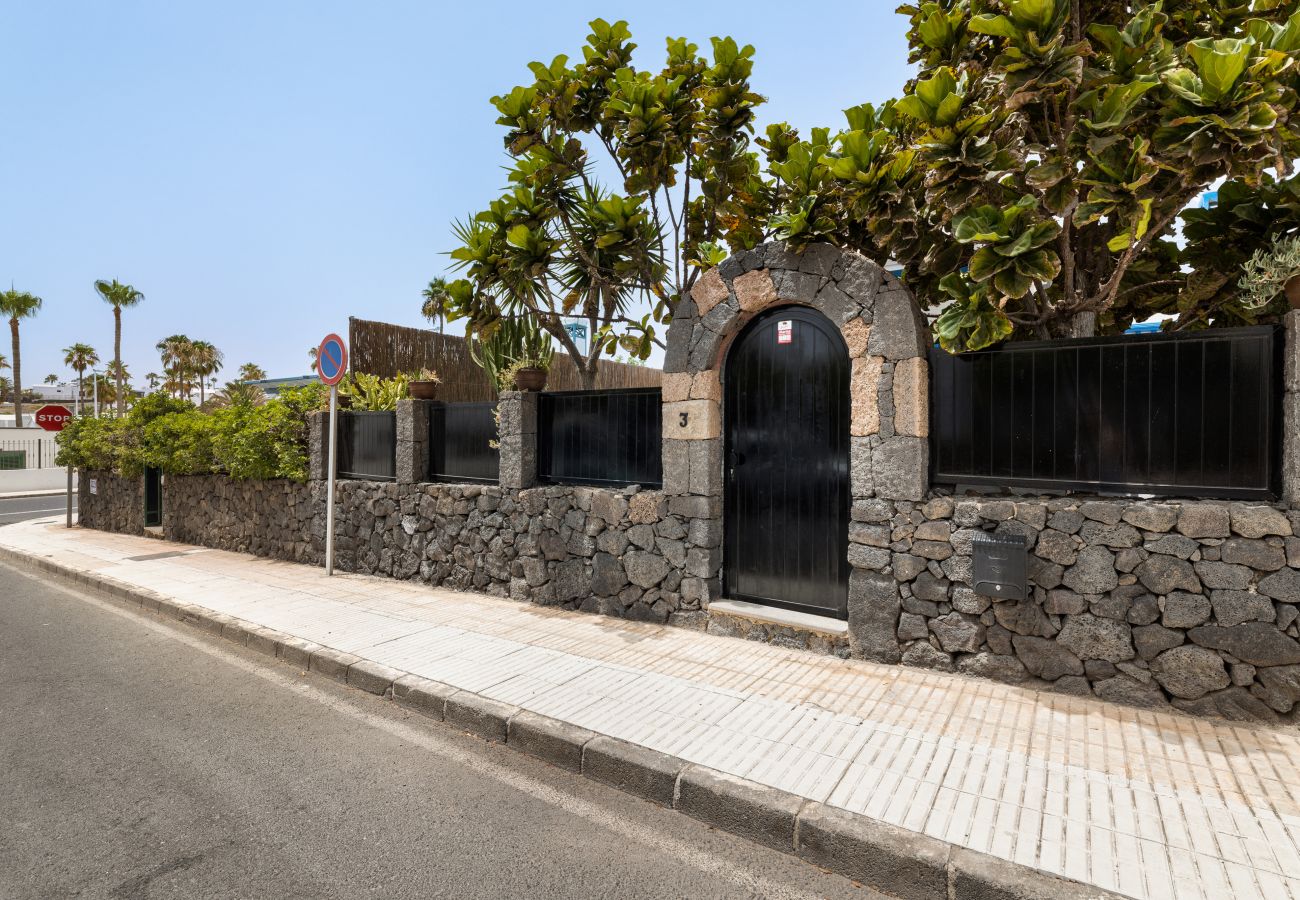 Bungalow em Puerto del Carmen -  Paraíso Marino by EscapeHome 
