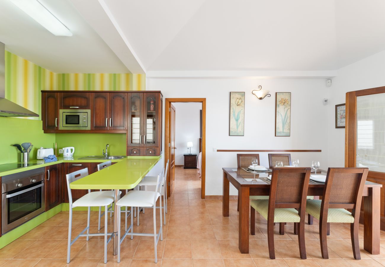 Villa em Playa Blanca - Casa Luna by Escape Home